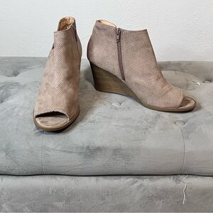 Time and Tru Taupe Wedge Peep Toe Booties